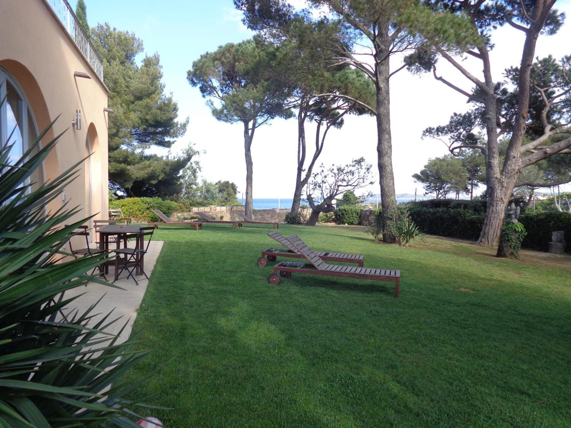 Villa Angelina Front Beach Grimaud Exterior photo