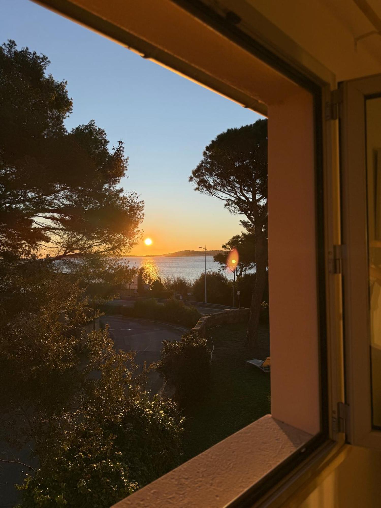 Villa Angelina Front Beach Grimaud Exterior photo