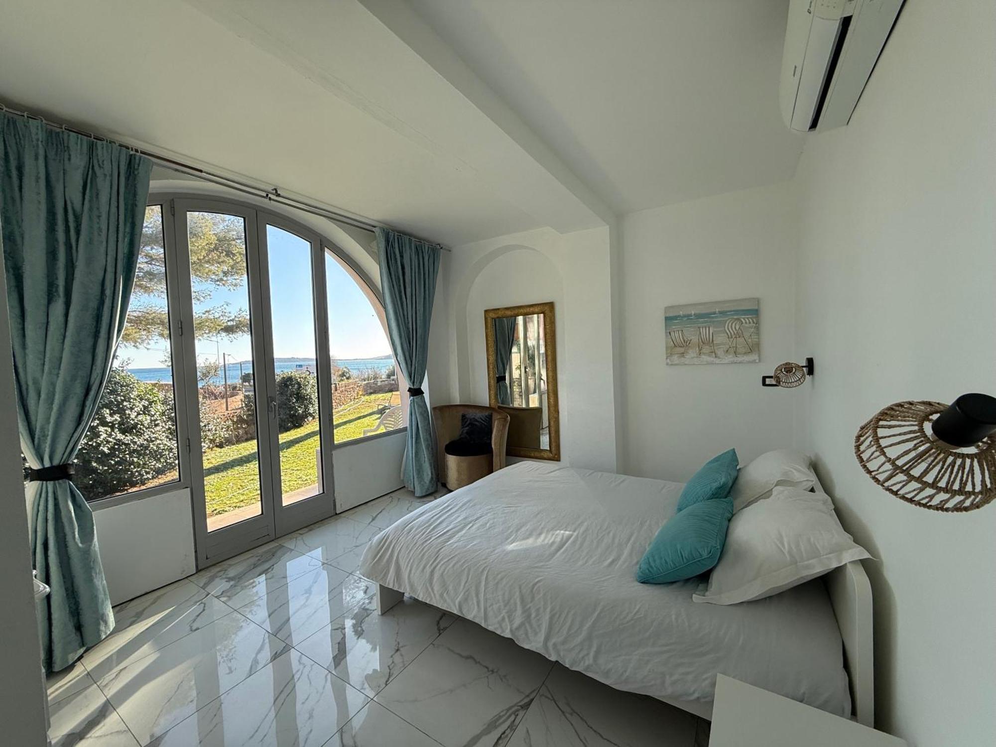 Villa Angelina Front Beach Grimaud Exterior photo